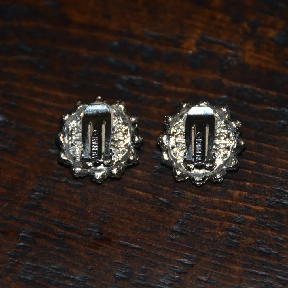 RARE VINTAGE DESIGNER JOSE & MARIA BARRERA FLORAL ROUND CLUSTER Crystal Earrings